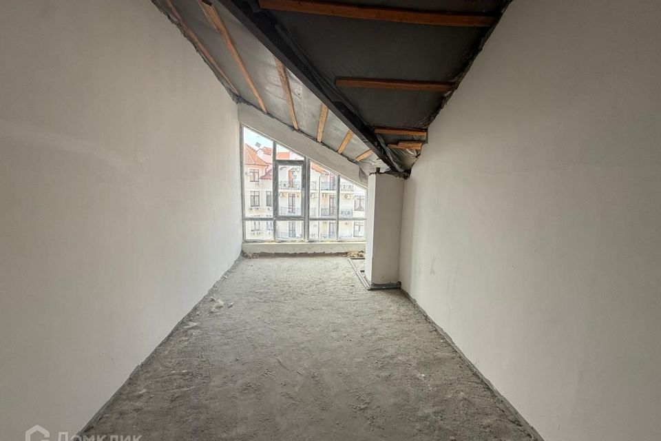 Продаётся 1-комнатная квартира, 42 м²