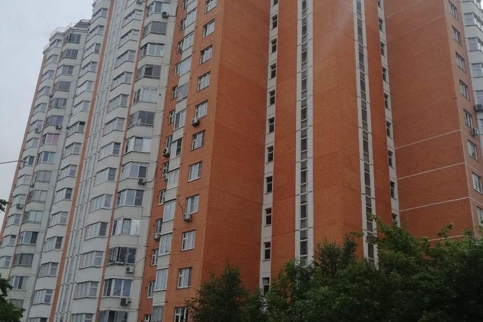 Продаётся 1-комнатная квартира, 38 м²