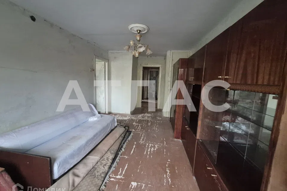 Продаётся 3-комнатная квартира, 50.4 м²