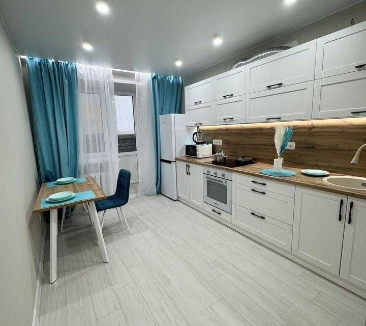 Сдаётся 1-комнатная квартира, 40 м²