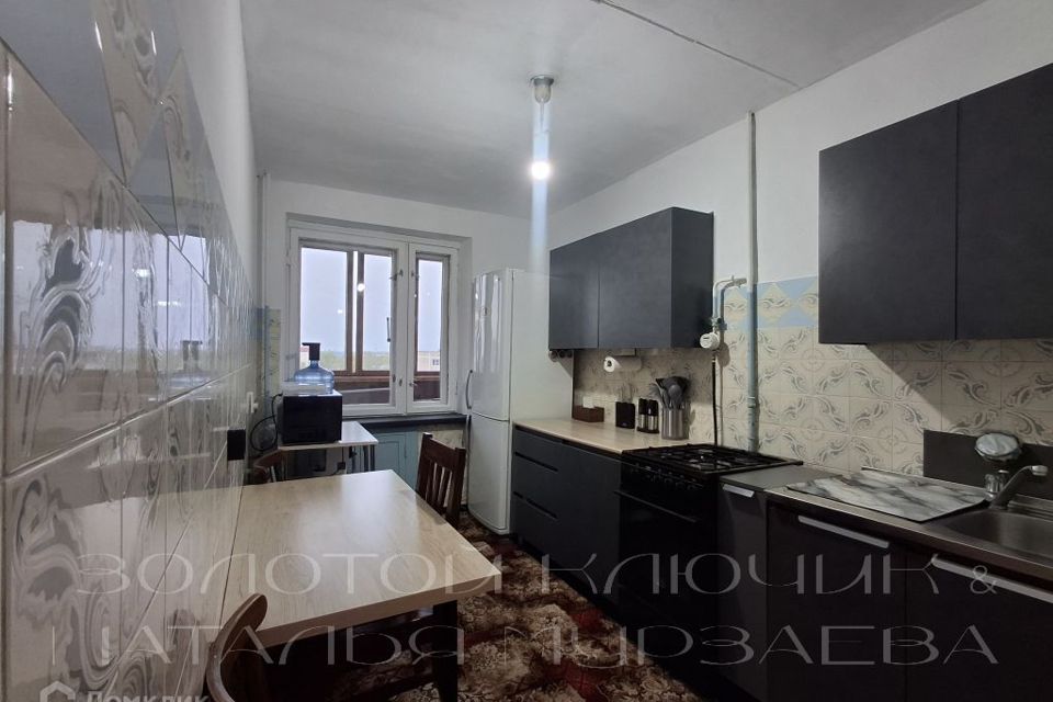 Продаётся 3-комнатная квартира, 63.7 м²