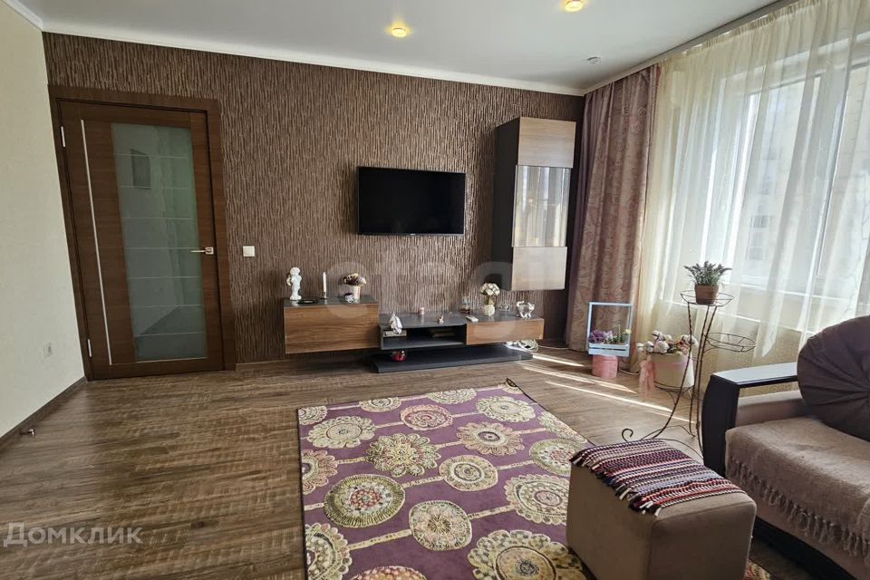 Продаётся 2-комнатная квартира, 61.4 м²