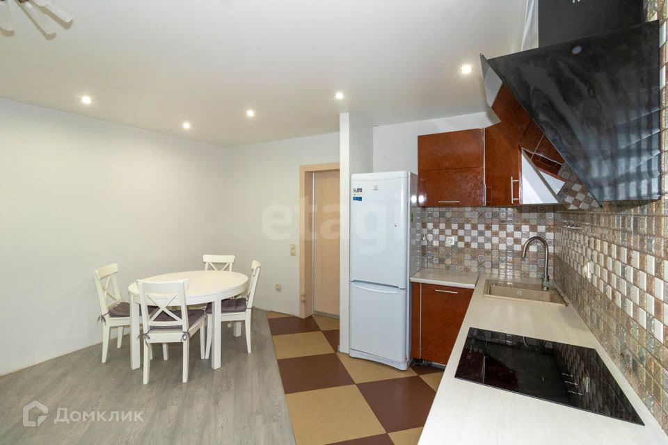 Продаётся 3-комнатная квартира, 81.5 м²