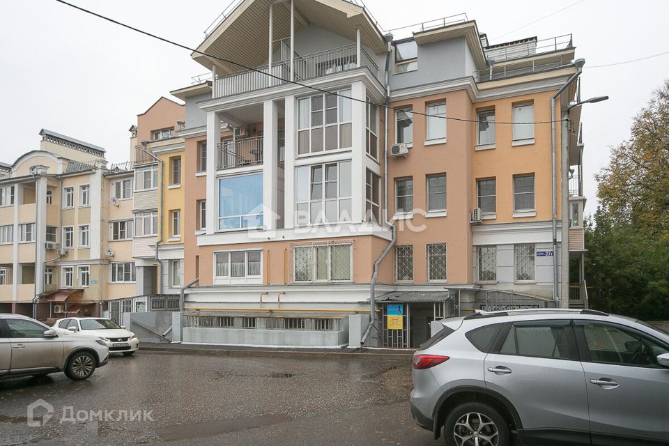 Сдаётся 2-комнатная квартира, 74 м²