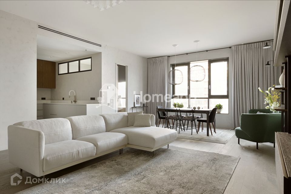 Продаётся 4-комнатная квартира, 138.7 м²