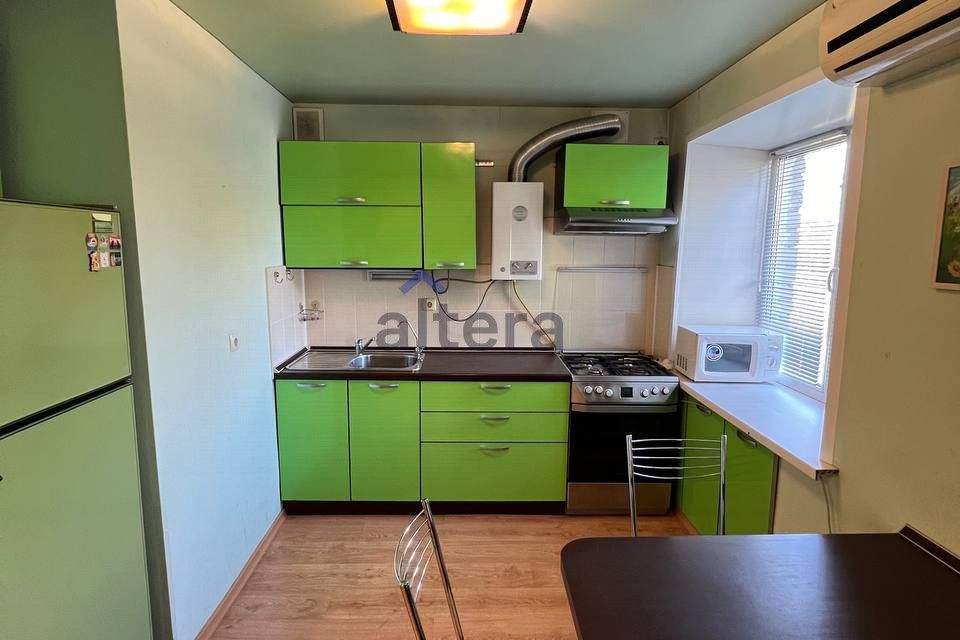 Продаётся 2-комнатная квартира, 43.2 м²