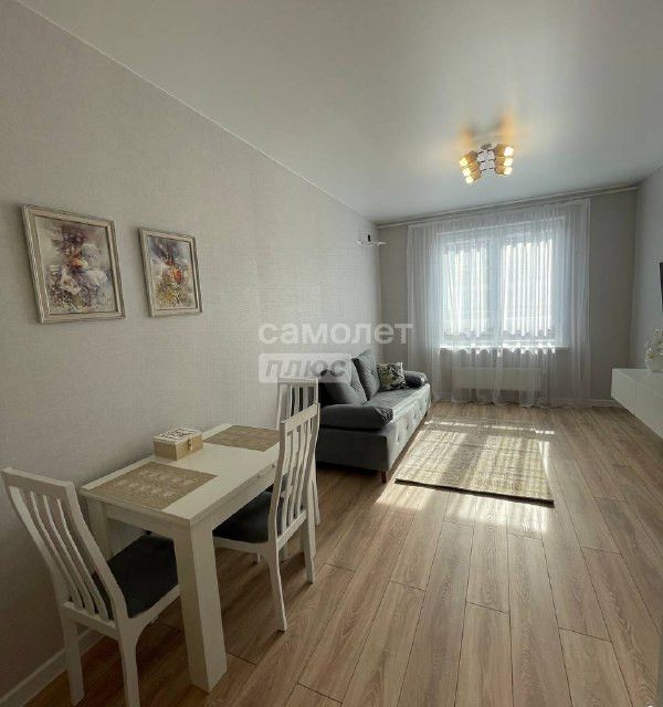 Сдаётся 1-комнатная квартира, 38 м²