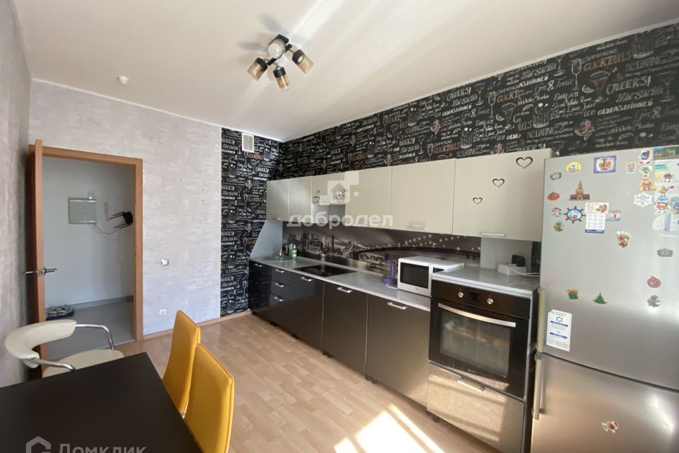 Продаётся 2-комнатная квартира, 60.7 м²