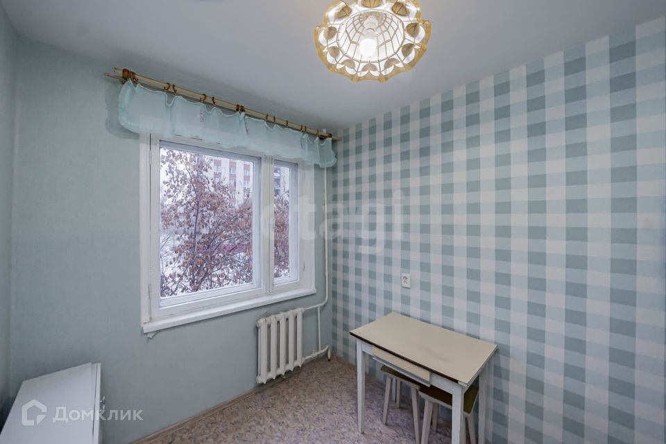 Продаётся 3-комнатная квартира, 58.4 м²