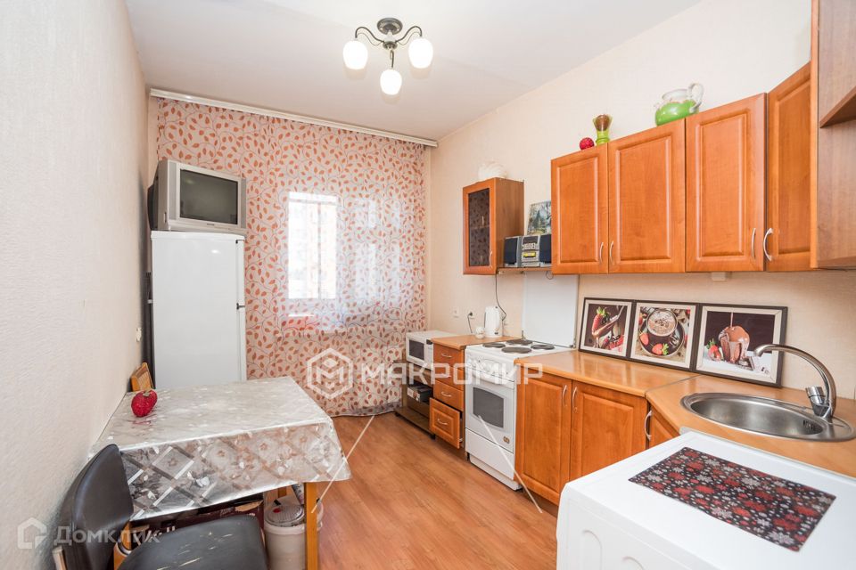 Продаётся 1-комнатная квартира, 35.7 м²