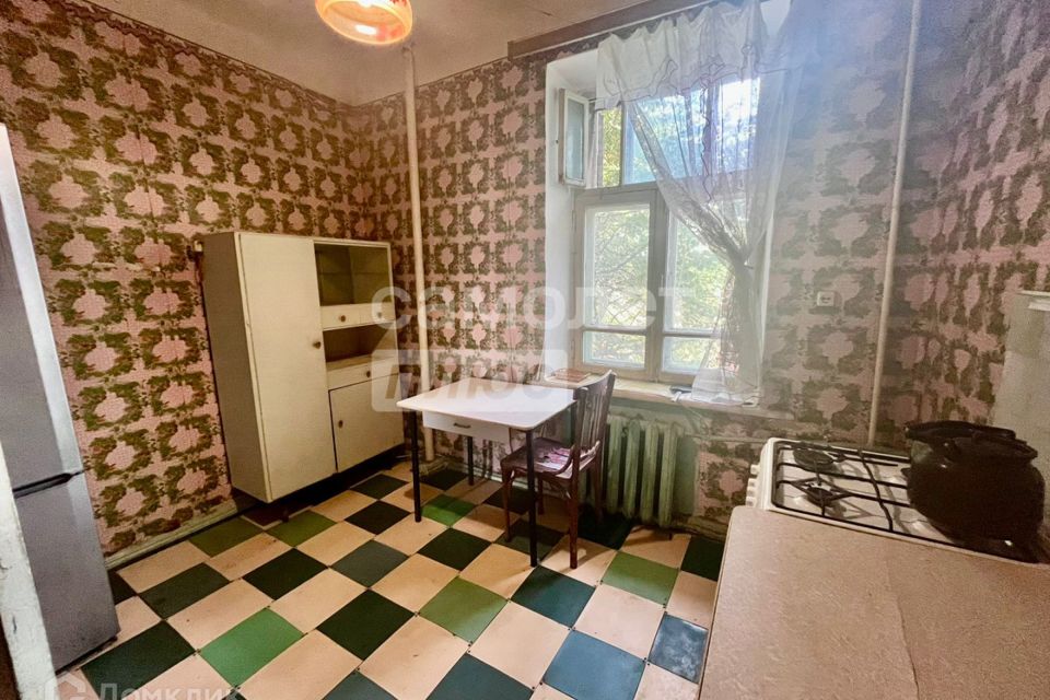 Продаётся 3-комнатная квартира, 54.8 м²