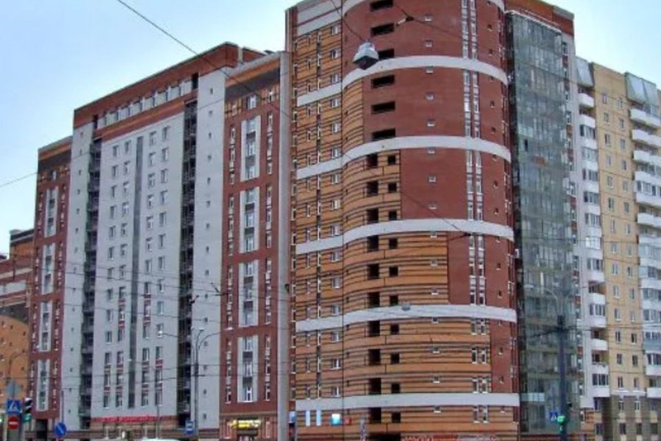 Продаётся 3-комнатная квартира, 115 м²