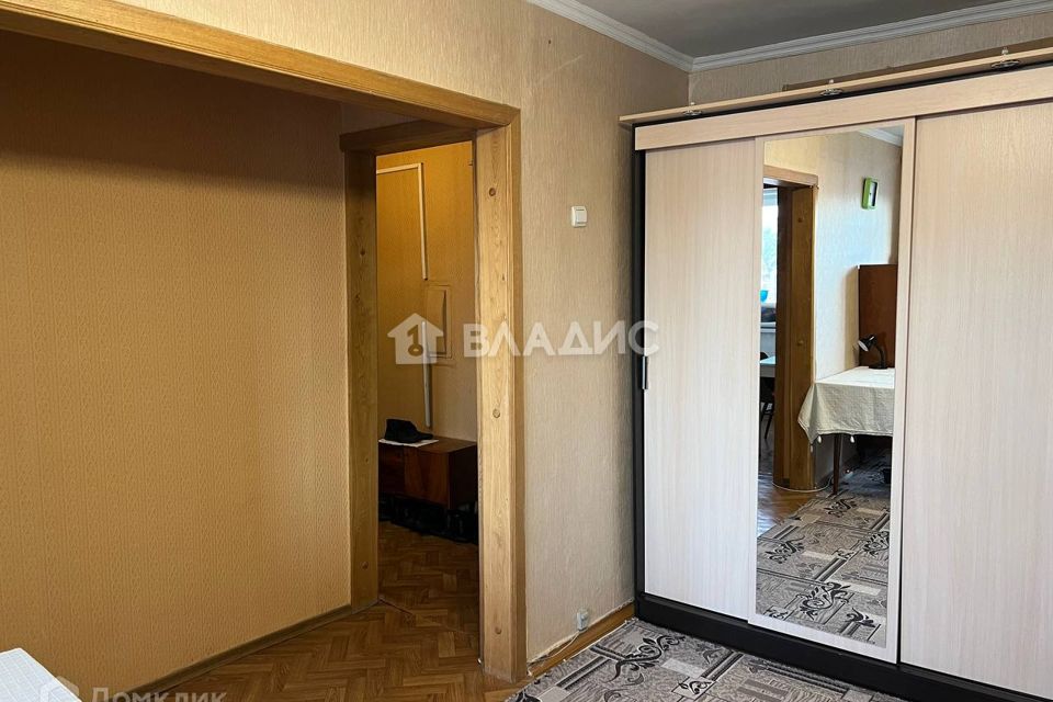 Продаётся 3-комнатная квартира, 54.5 м²