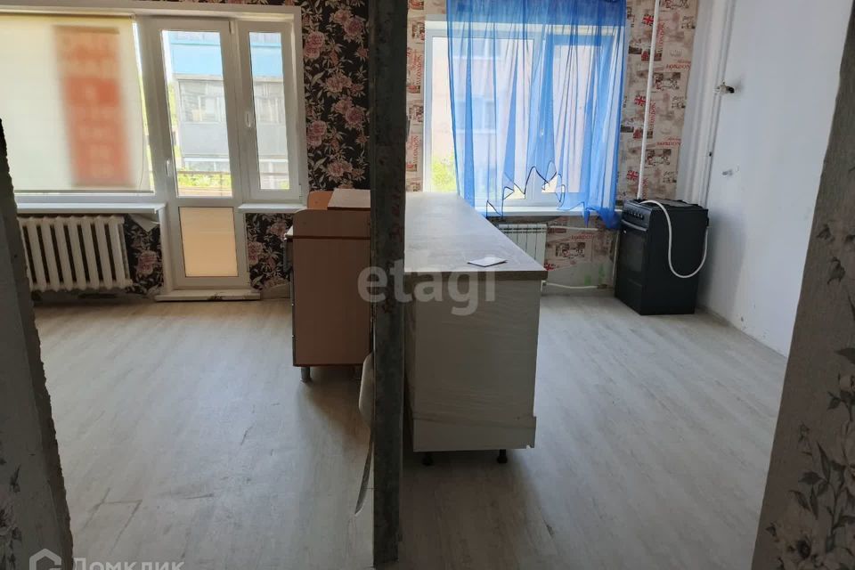 Продаётся 1-комнатная квартира, 32 м²