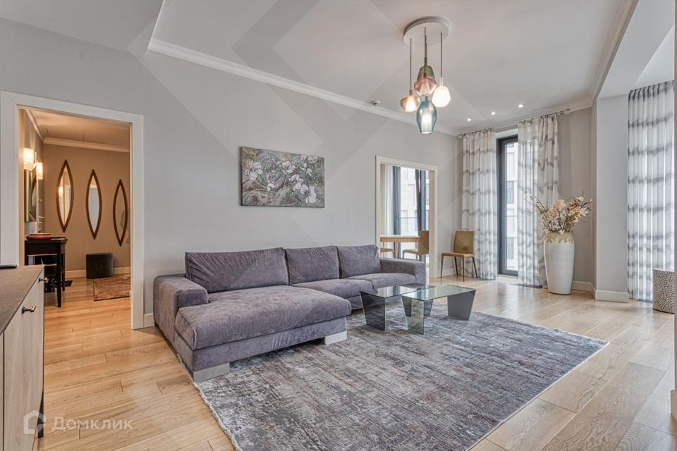 Сдаётся 2-комнатная квартира, 84 м²