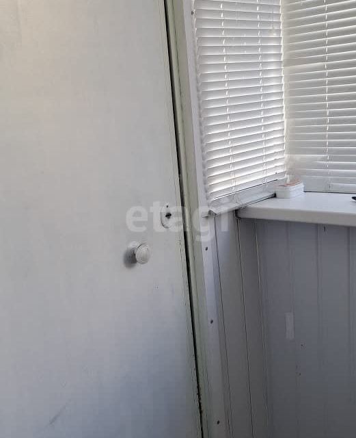 Продаётся 4-комнатная квартира, 82.7 м²