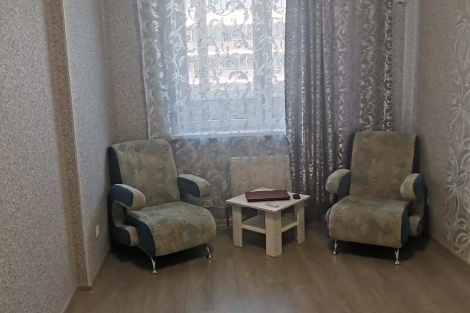 Продаётся 1-комнатная квартира, 38 м²