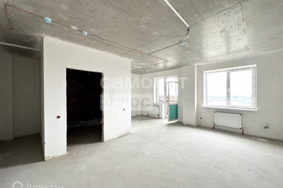 Продаётся 1-комнатная квартира, 42 м²