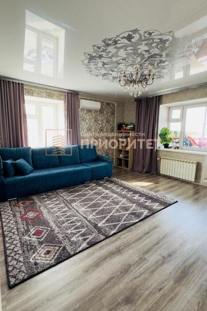 Продаётся 2-комнатная квартира, 68.9 м²