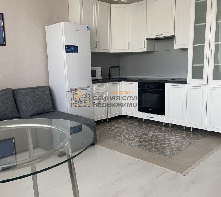 Сдаётся 1-комнатная квартира, 38 м²