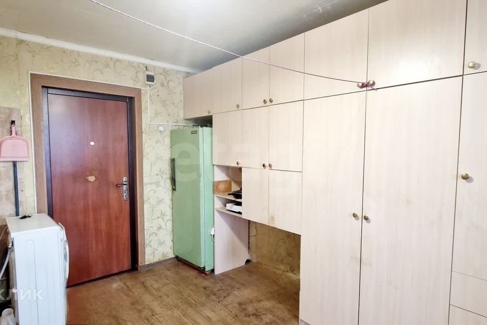 Продаётся комната в 1-комн. квартире, 13.6 м²