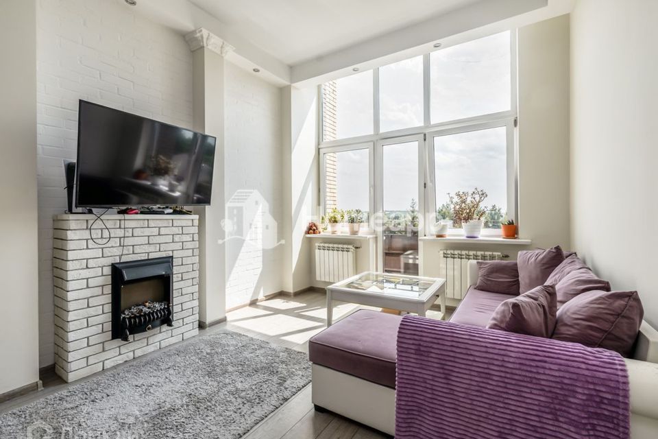 Продаётся 5-комнатная квартира, 190 м²