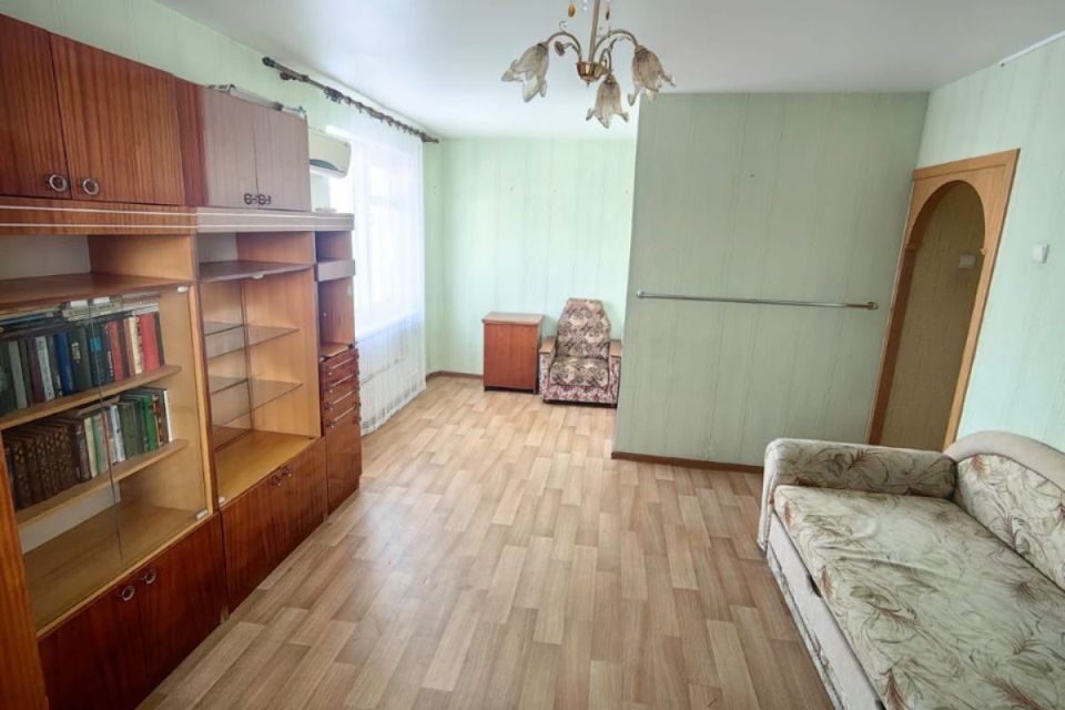 Продаётся 1-комнатная квартира, 35.8 м²
