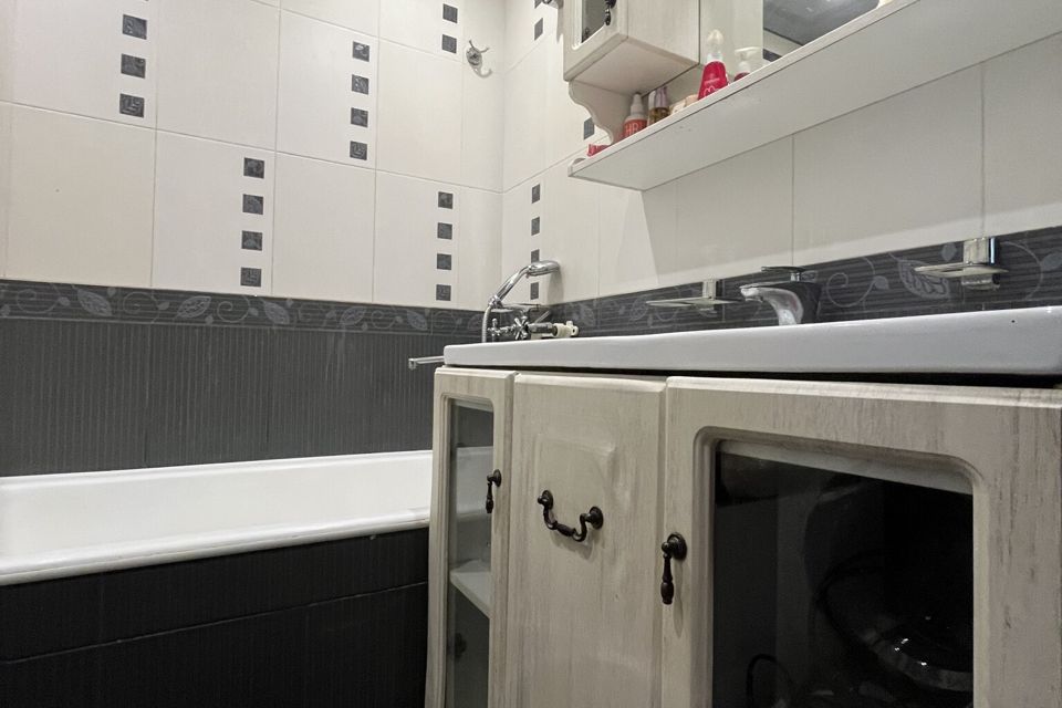 Продаётся 2-комнатная квартира, 52.7 м²
