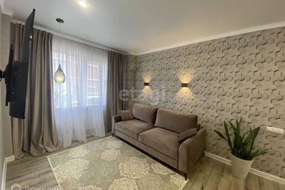 Продаётся 1-комнатная квартира, 48.4 м²