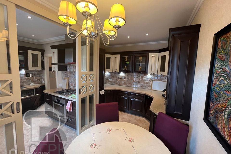 Продаётся 3-комнатная квартира, 75 м²