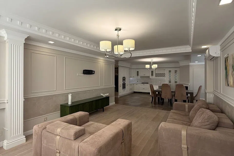 Продаётся 3-комнатная квартира, 126.9 м²