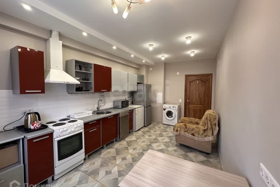 Продаётся 2-комнатная квартира, 61.8 м²