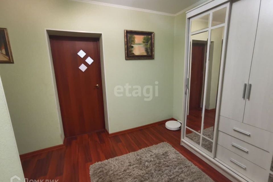 Продаётся 2-комнатная квартира, 67.1 м²