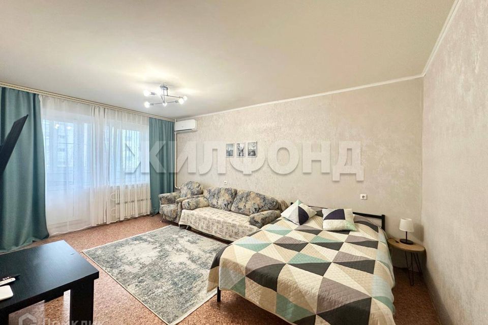 Продаётся 1-комнатная квартира, 38 м²