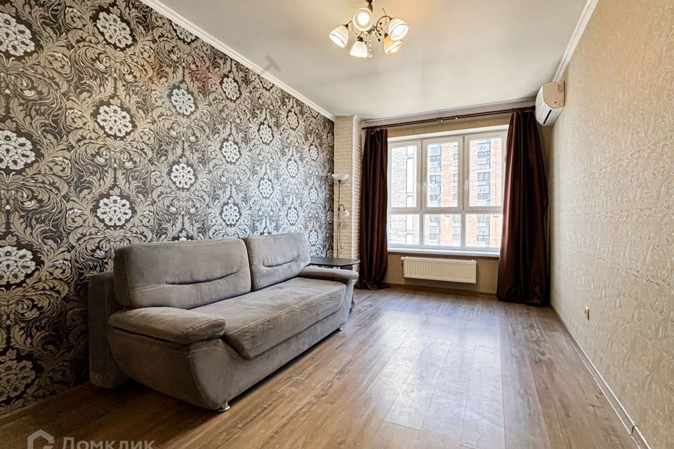 Продаётся 1-комнатная квартира, 40 м²