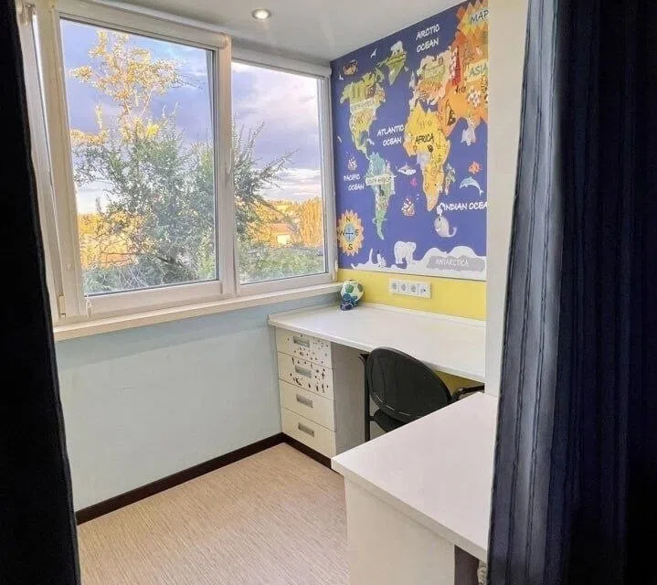 Продаётся 3-комнатная квартира, 65.8 м²