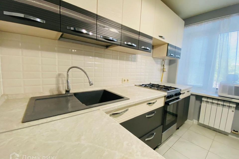 Продаётся 3-комнатная квартира, 61.2 м²