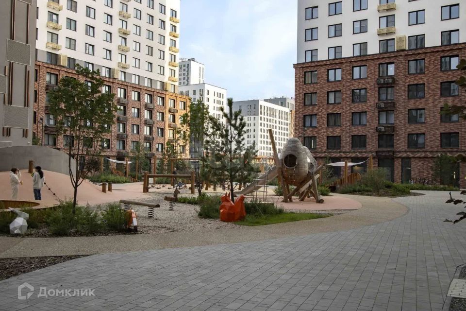 Продаётся 2-комнатная квартира, 61.9 м²