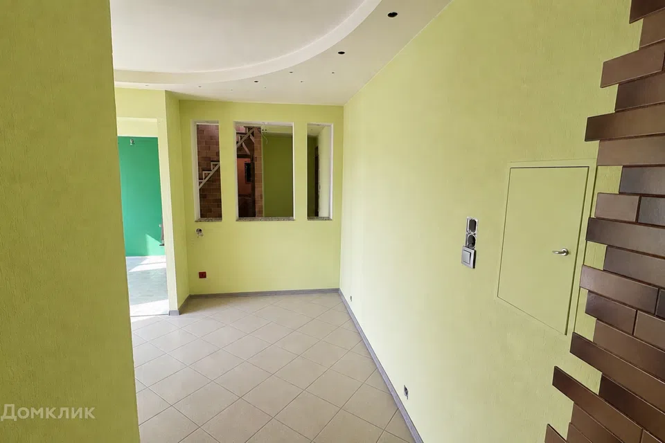 Продаётся 2-комнатная квартира, 63.6 м²