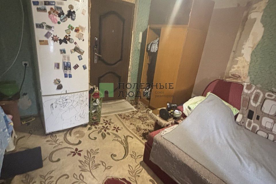 Продаётся комната в 1-комн. квартире, 13.6 м²