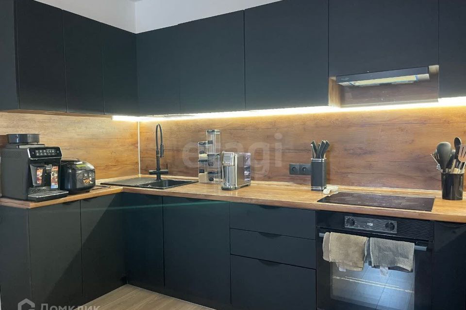Продаётся 2-комнатная квартира, 60 м²