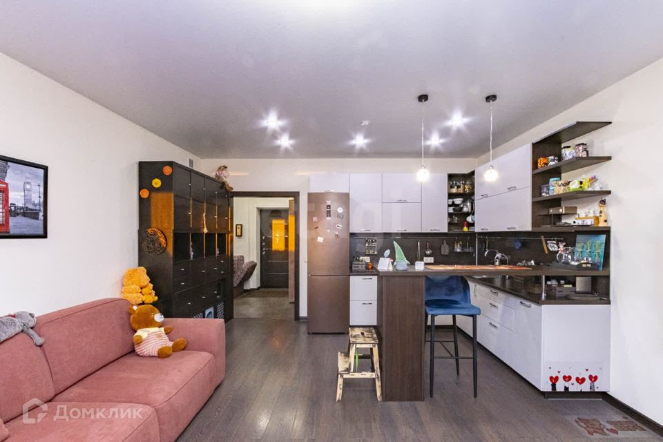 Продаётся 1-комнатная квартира, 60.1 м²