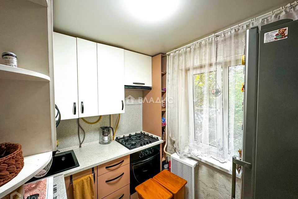 Продаётся 3-комнатная квартира, 56.3 м²