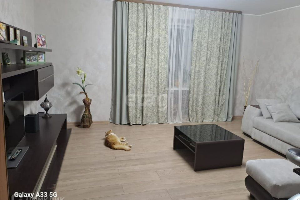 Продаётся 4-комнатная квартира, 87.7 м²