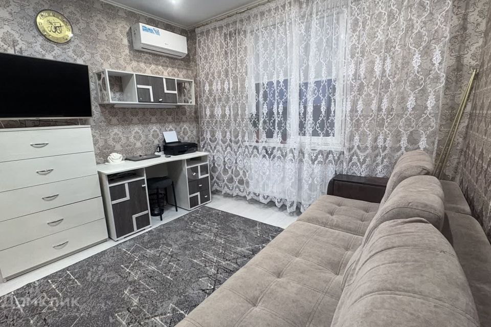 Продаётся 1-комнатная квартира, 36 м²