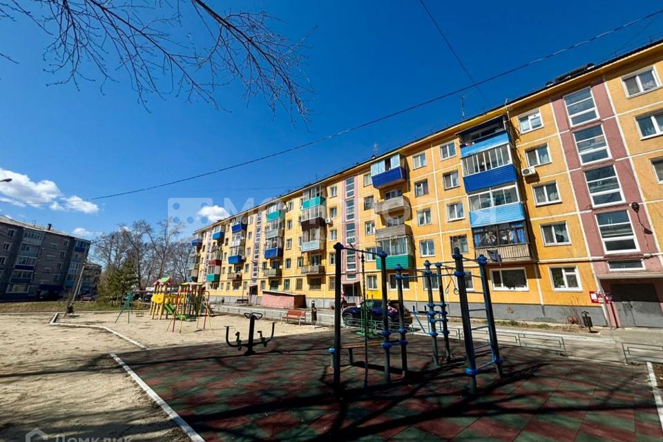 Продаётся 2-комнатная квартира, 43.8 м²