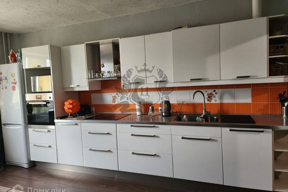 Сдаётся 2-комнатная квартира, 56 м²