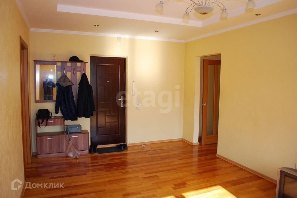 Продаётся 2-комнатная квартира, 57 м²