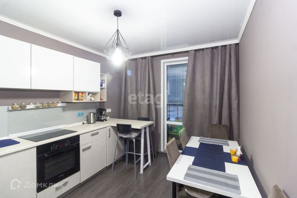 Продаётся 1-комнатная квартира, 38.7 м²