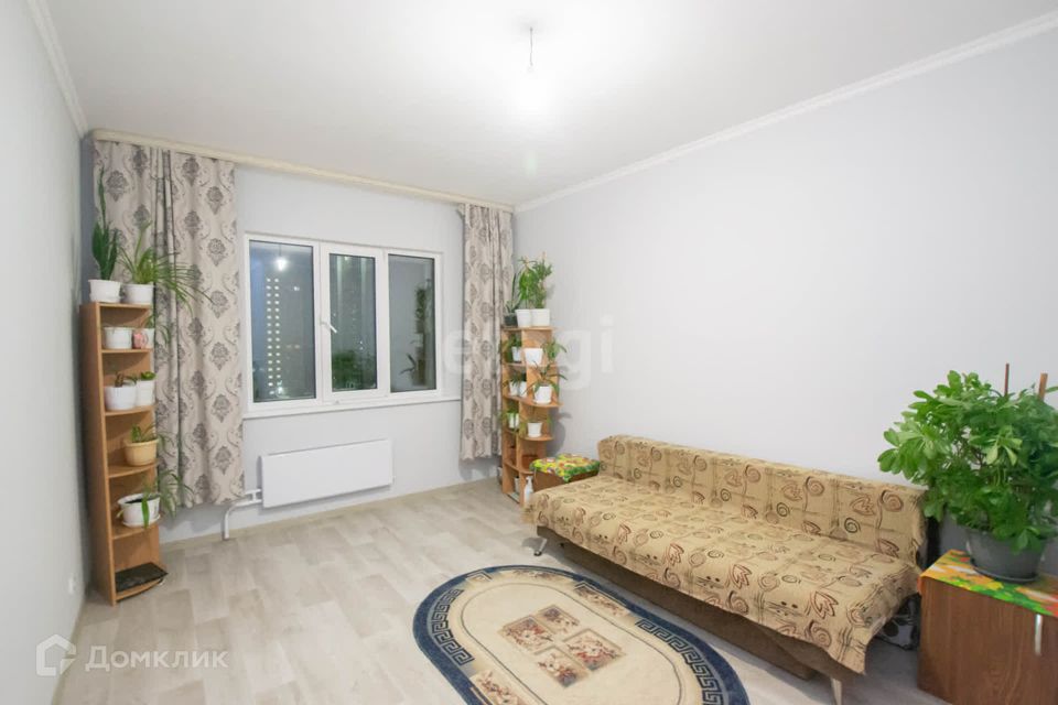Продаётся 2-комнатная квартира, 67 м²